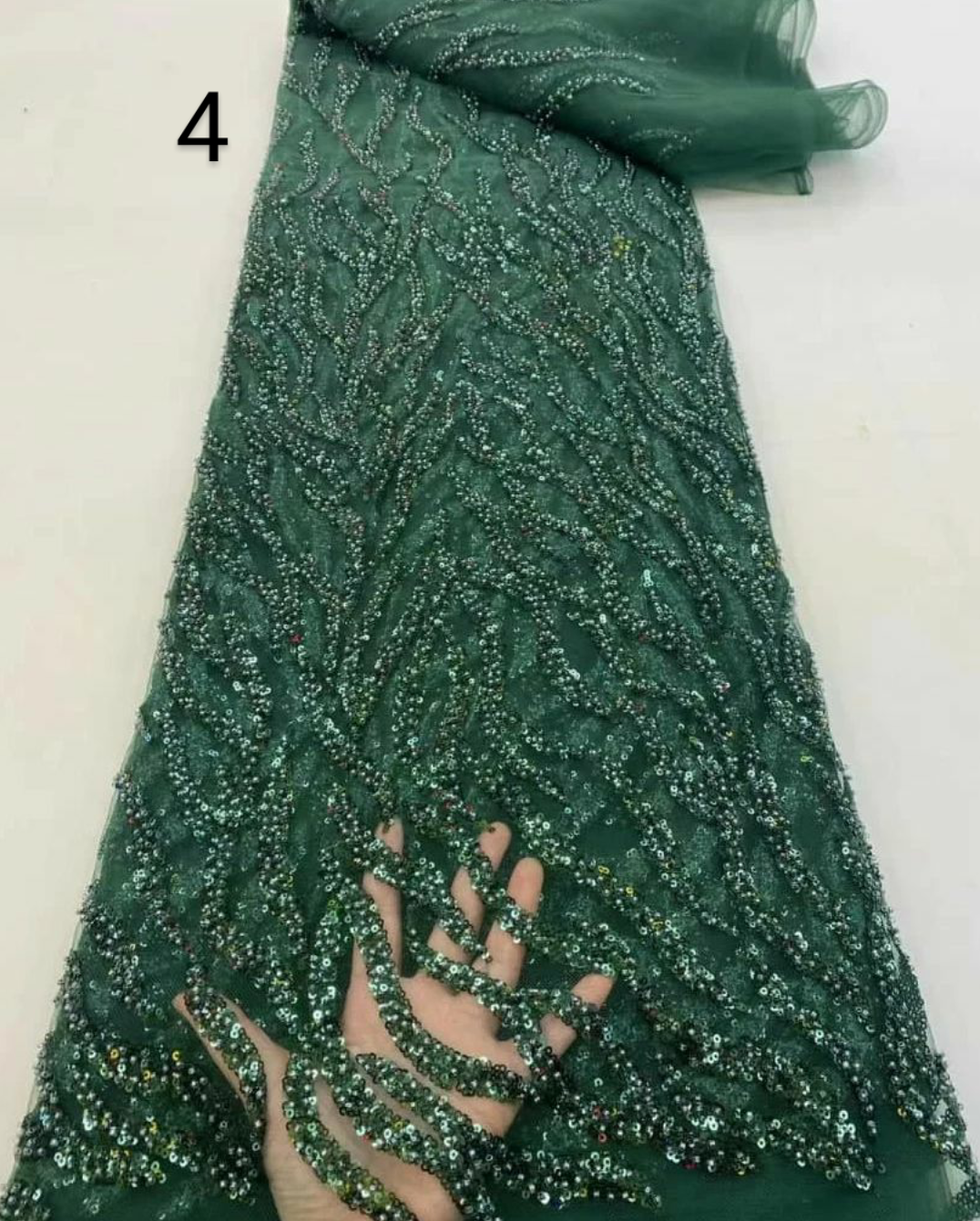 Tela hecha a mano con lentejuelas de lujo Mariluxe