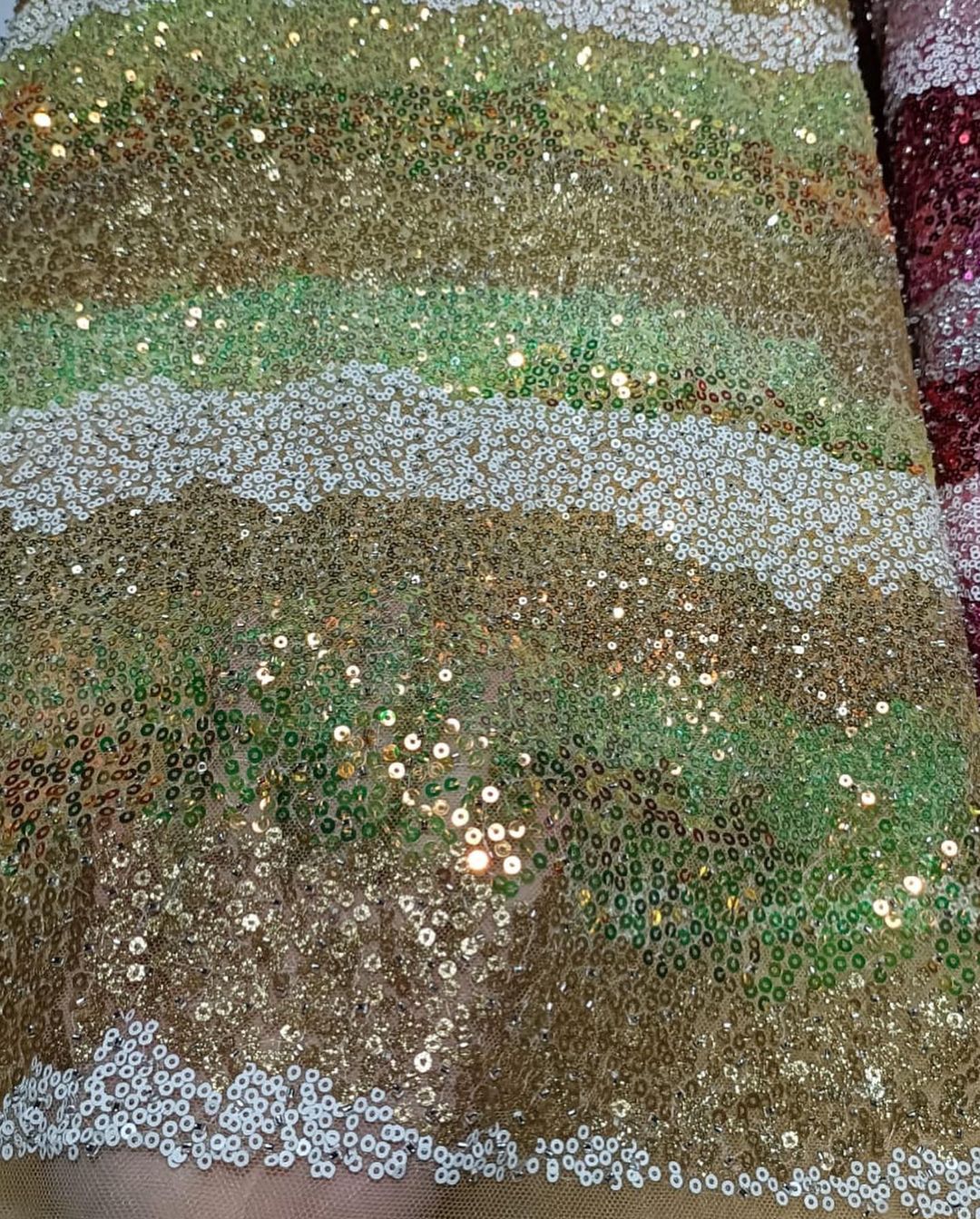 Tela de lentejuelas brillantes Aura